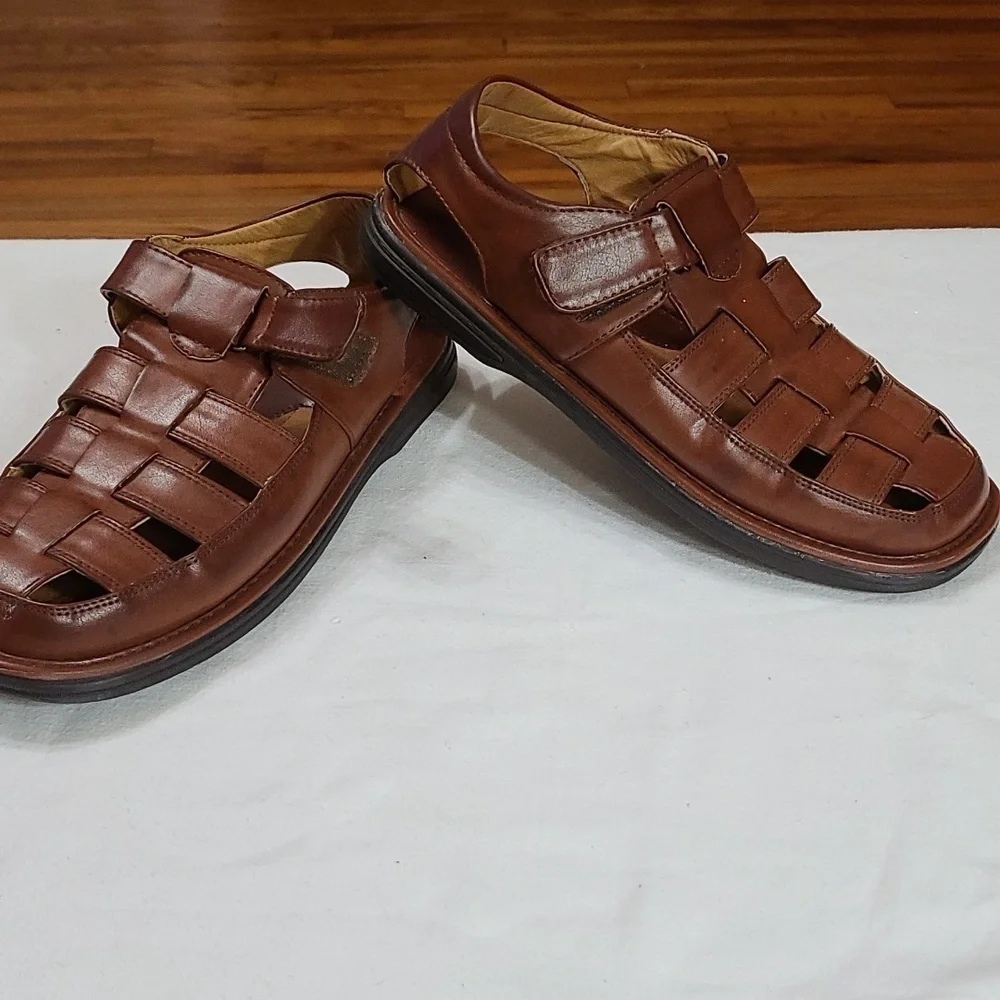 Faranzi Mens‎ Faux Leather Fisherman Sandals Brown Hook&Loop Sz 11 EUC
